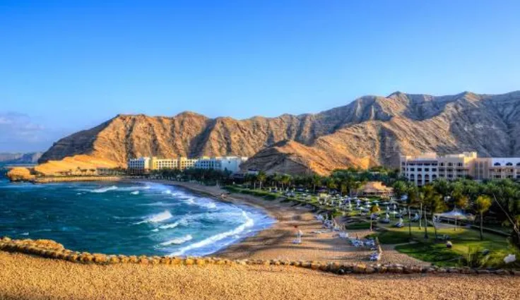 مدیریت بودجه و هزینه های سفر در تور عمان از شیراز