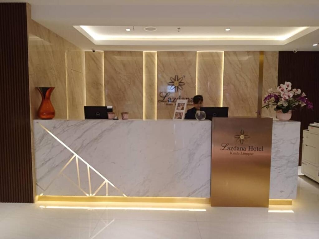 هتل لازدانا