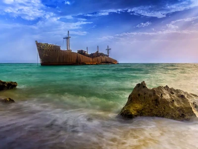 تور کیش مرداد